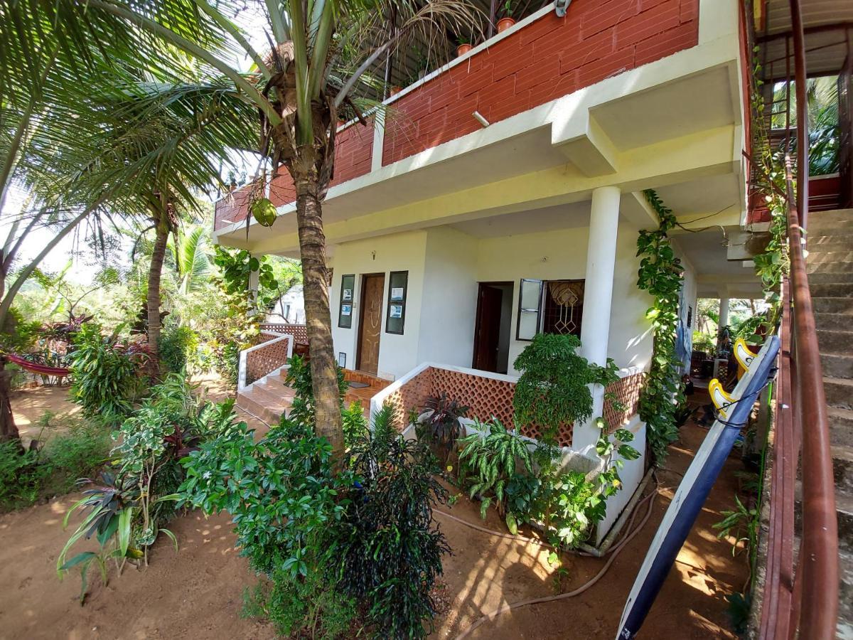 Cocopelli Guest House Гокарна Экстерьер фото