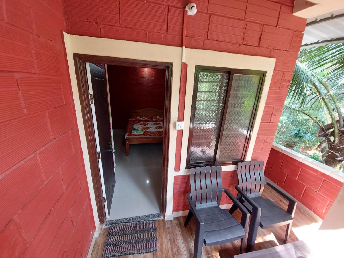 Cocopelli Guest House Гокарна Экстерьер фото